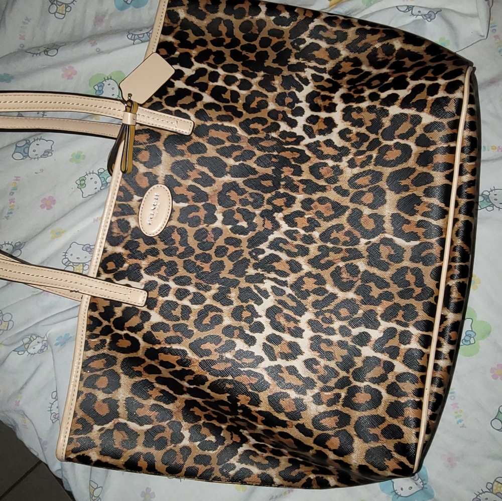 Cheetah coach Purse